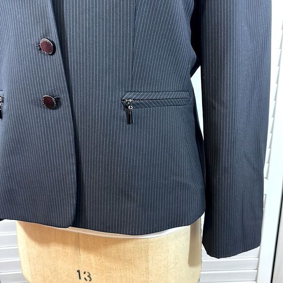 Tahari ASL Blazer Jacket Size 16 Navy Blue Pinstripe - Picture 8 of 15